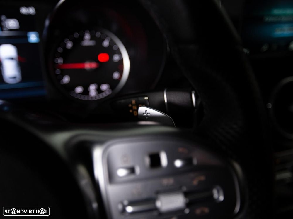 Mercedes-Benz GLC 220 d Coupé 4Matic — fotografia 16