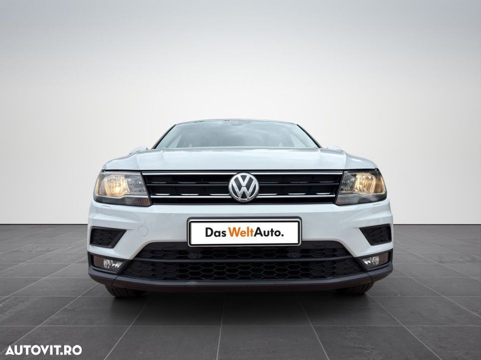 Volkswagen Tiguan - 4