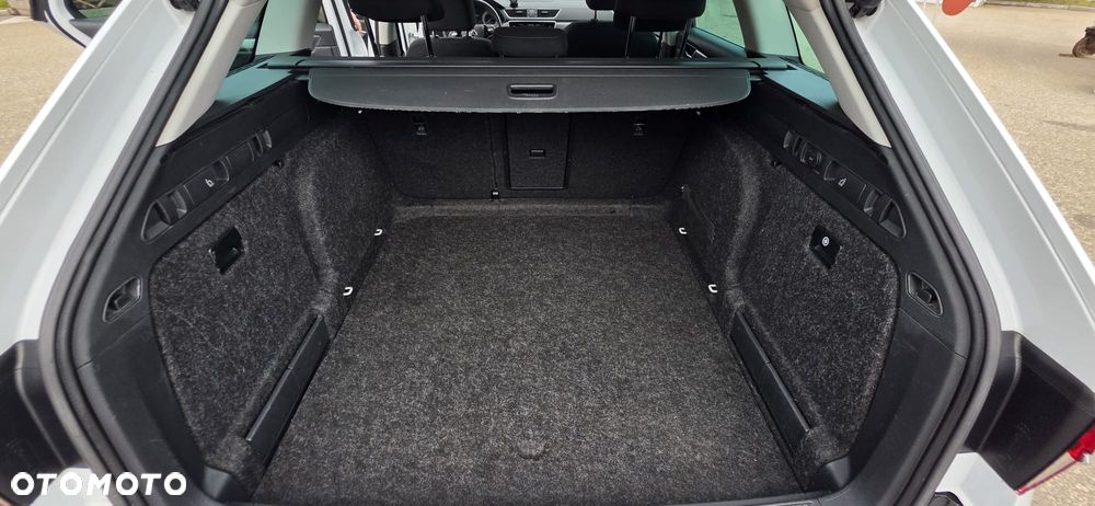 Skoda Superb 2.0 TDI SCR 4x4 Scout DSG - 36