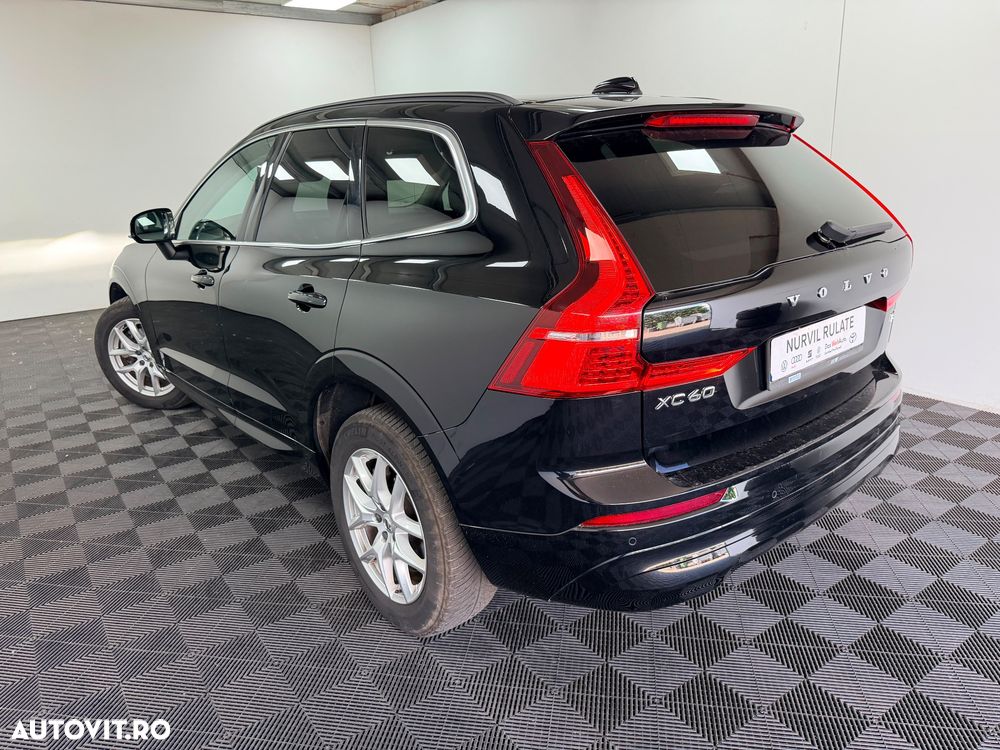 Volvo XC 60 B4 MHEV AT AWD Core - 28