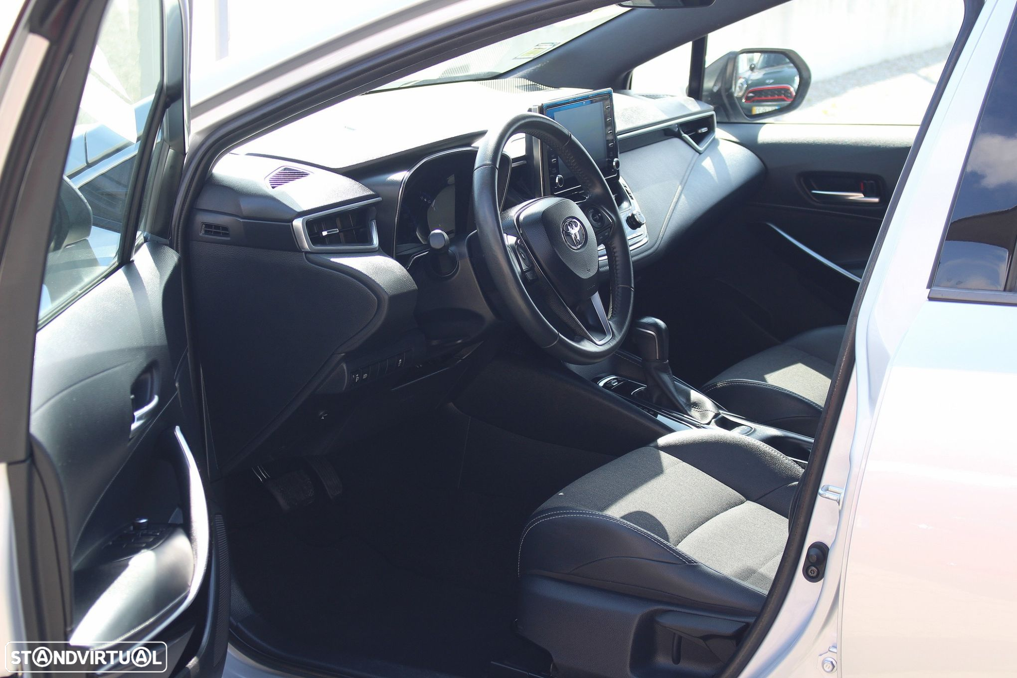 Toyota Corolla Touring Sports 1.8 Hybrid Exclusive - 19