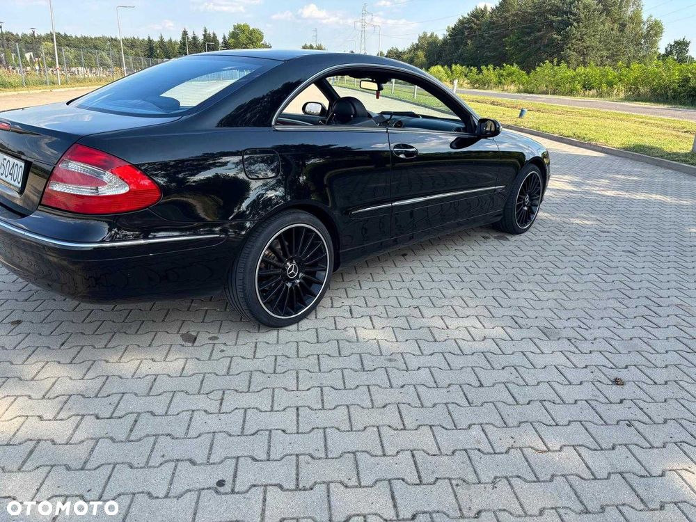Mercedes-Benz CLK - 4