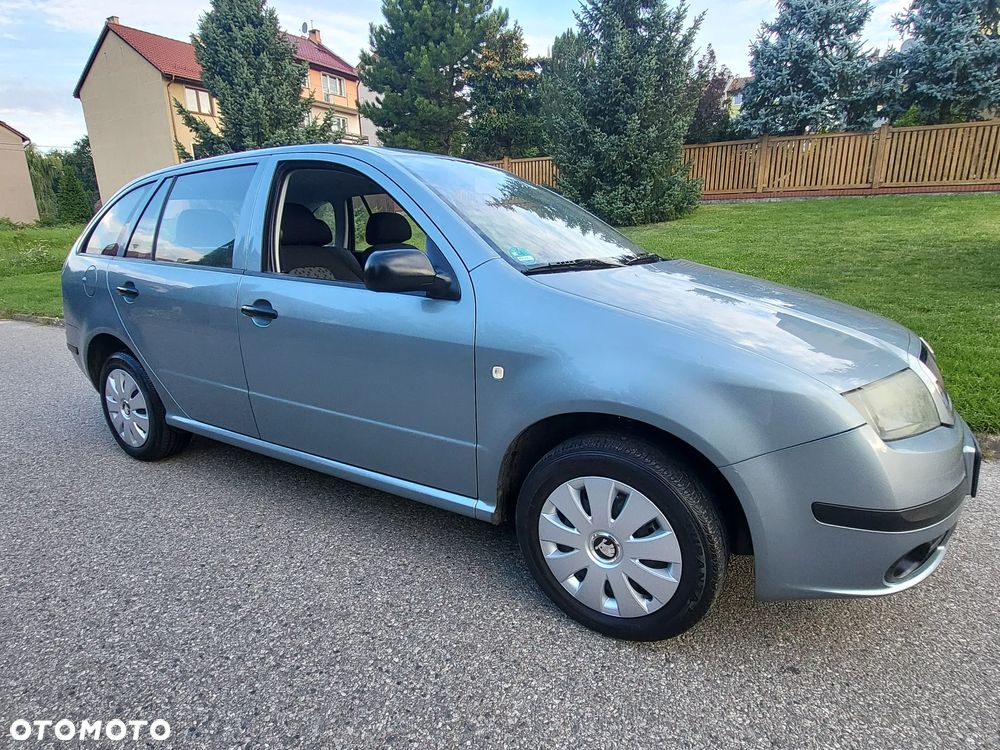 Skoda Fabia 1.4 16V Style Edition - 4
