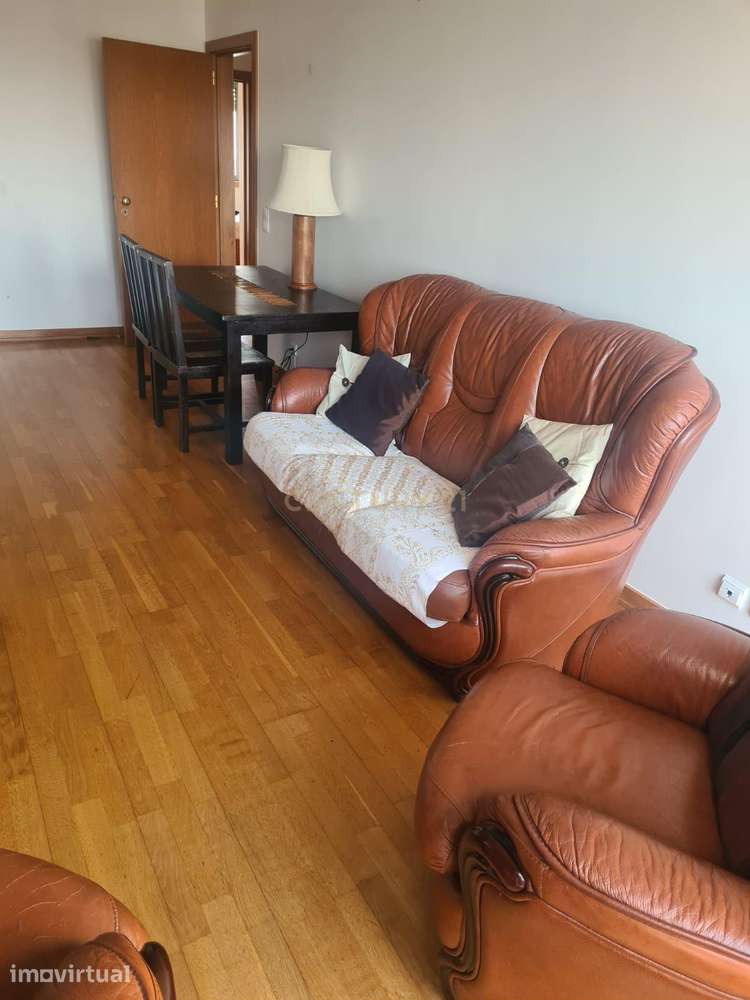 Apartamento T4 com Estacionamento no Spacio Shopping a 5 minutos do Ae - Grande imagem: 5/44