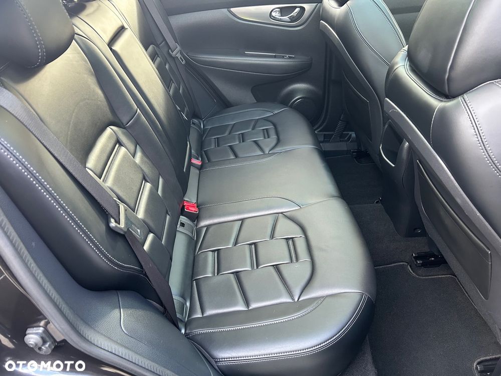 Nissan Qashqai 1.6 DIG-T Tekna+ - 35