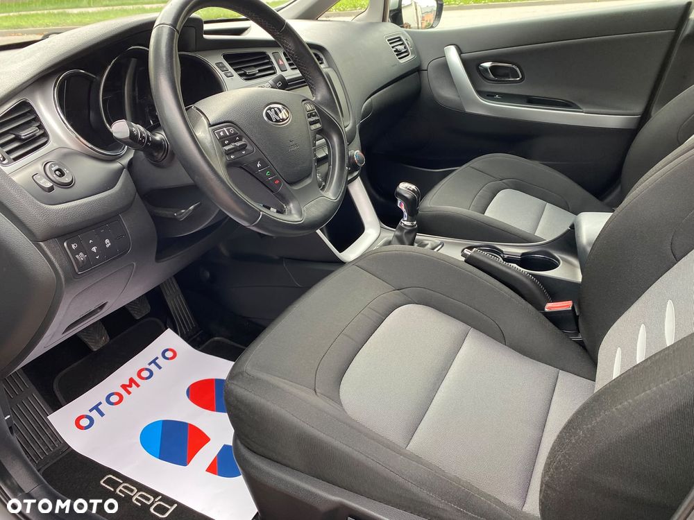 Kia Ceed 1.6 GDI Edition 7 - 5