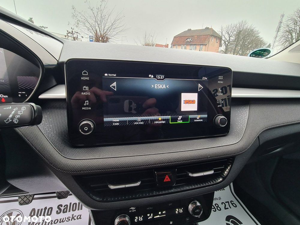 Skoda Fabia 1.0 TSI Style Color - 17