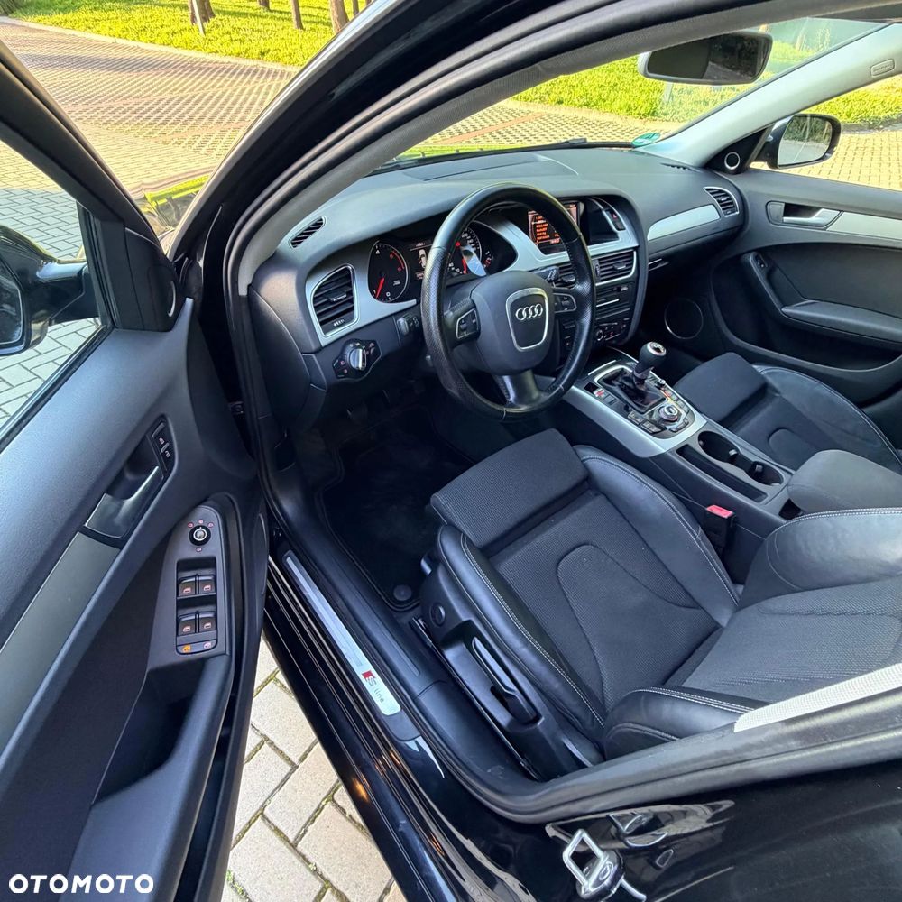 Audi A4 Avant 2.0 TDI DPF S line Sportpaket - 8