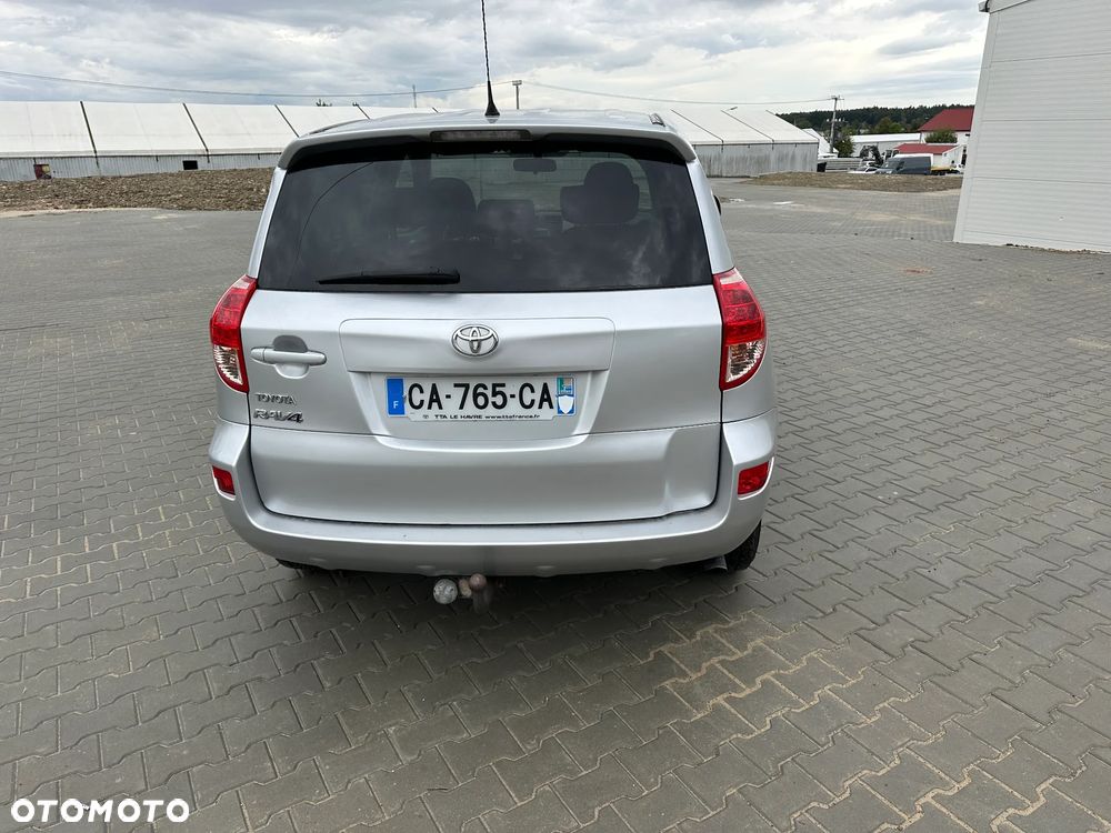 Toyota RAV4 2.2 D-4D 4x4 Travel - 6