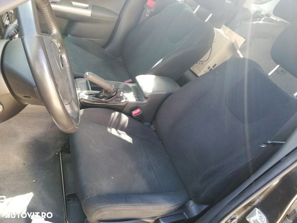 Scaune banchete încălzite cd player modul clima Subaru impreza plafon
