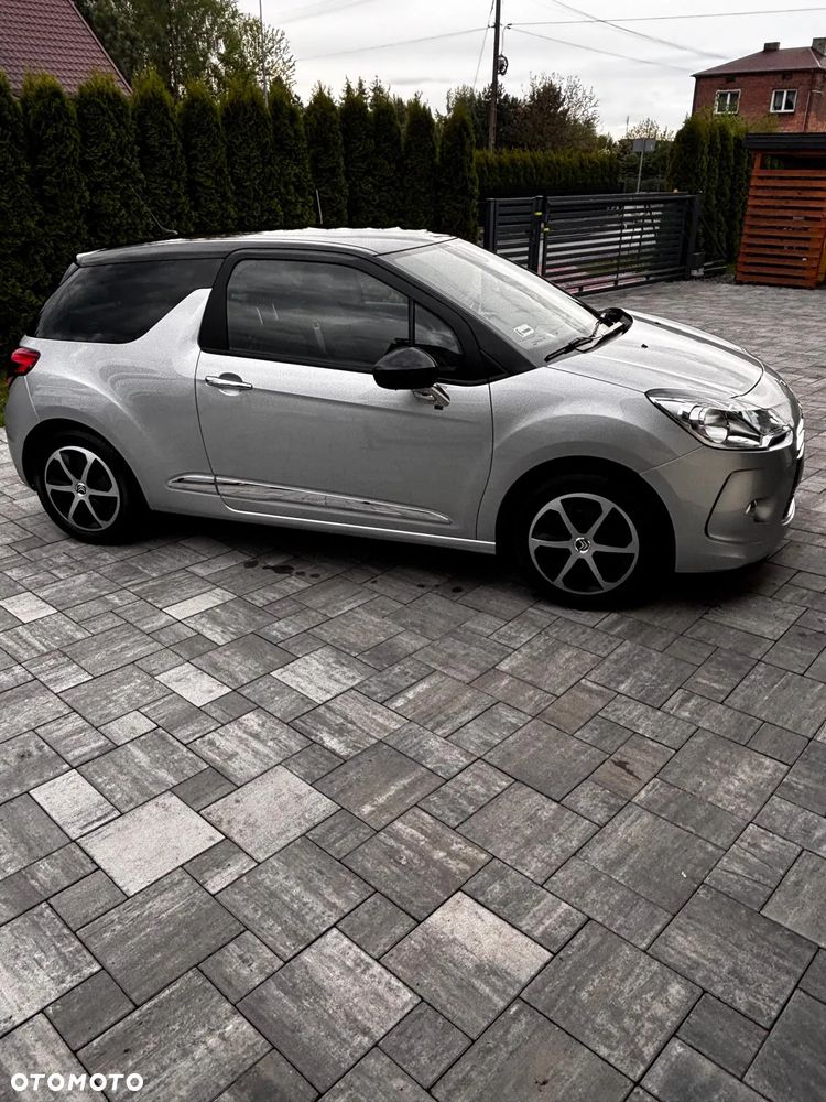 Citroën DS3 1.6 HDi SoChic - 4