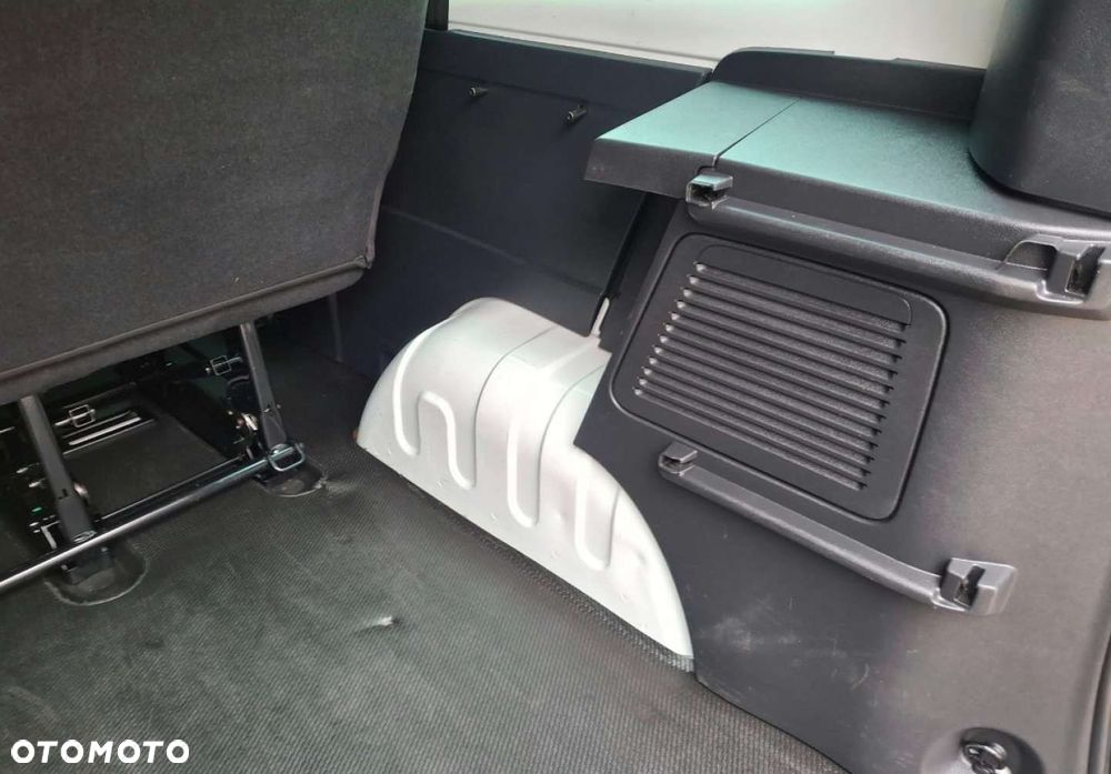 Renault Trafic - 32