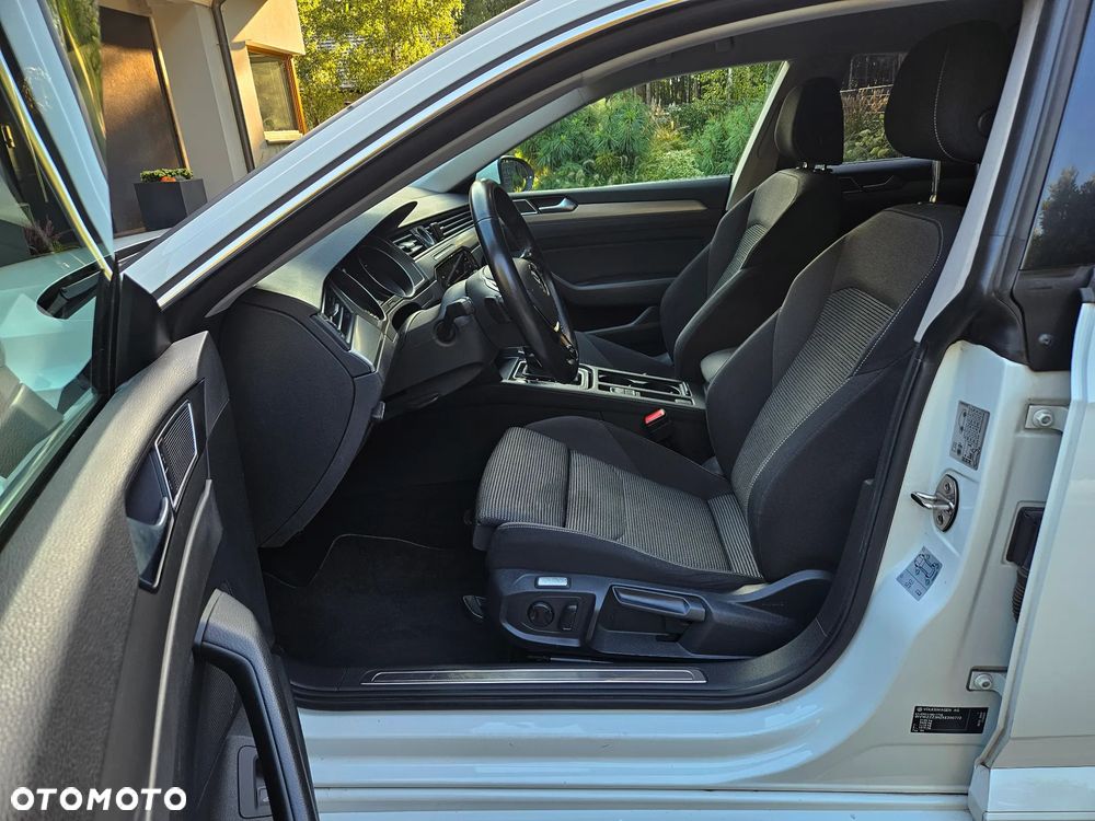 Volkswagen Arteon 2.0 TSI Essence DSG - 23