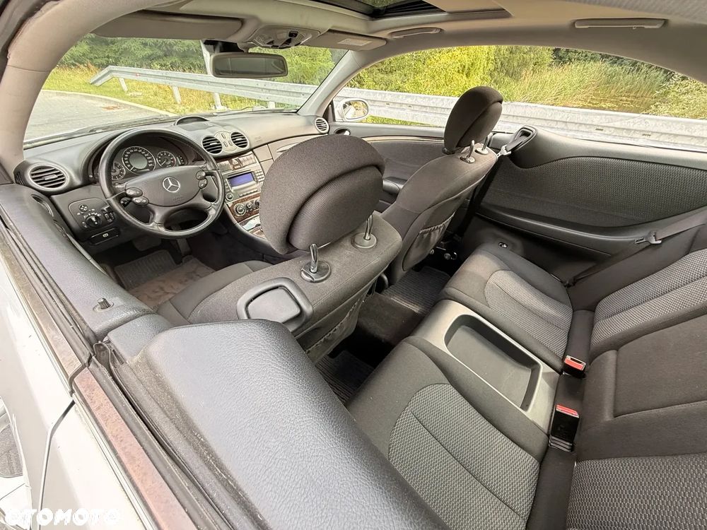 Mercedes-Benz CLK - 14