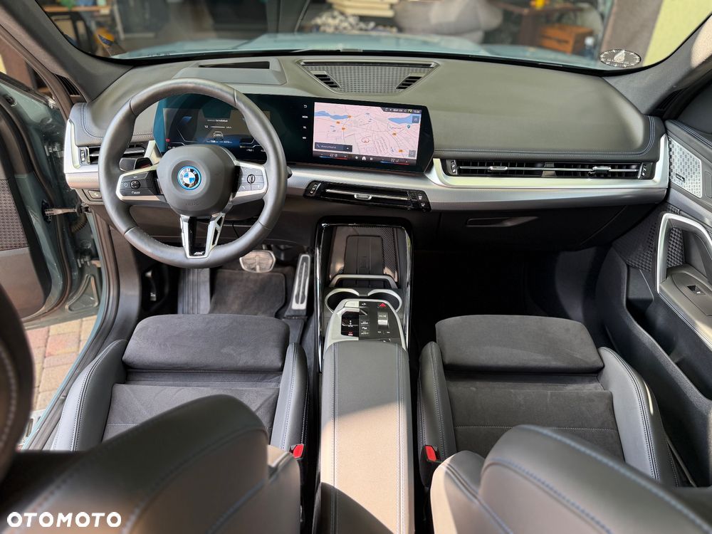 BMW iX1 eDrive20 66.5kWh M Sport Edition - 15