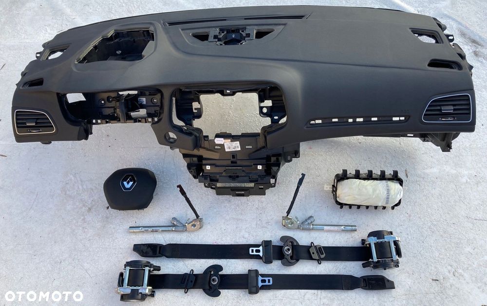 renault megane 4 hud deska kokpit konsola poduszki - 1