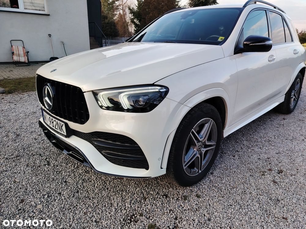 Mercedes-Benz GLE 300 d 4Matic 9G-TRONIC AMG Line - 13