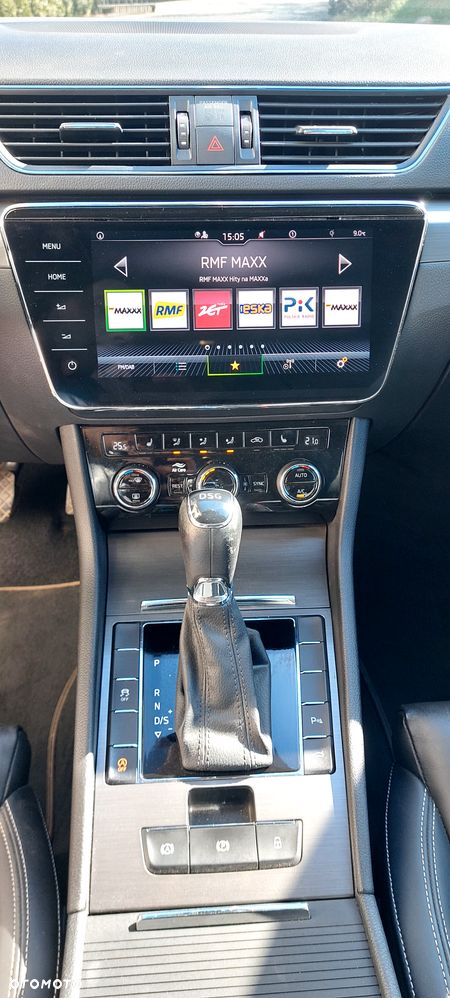 Skoda Superb 2.0 TDI DSG Premium Edition - 16
