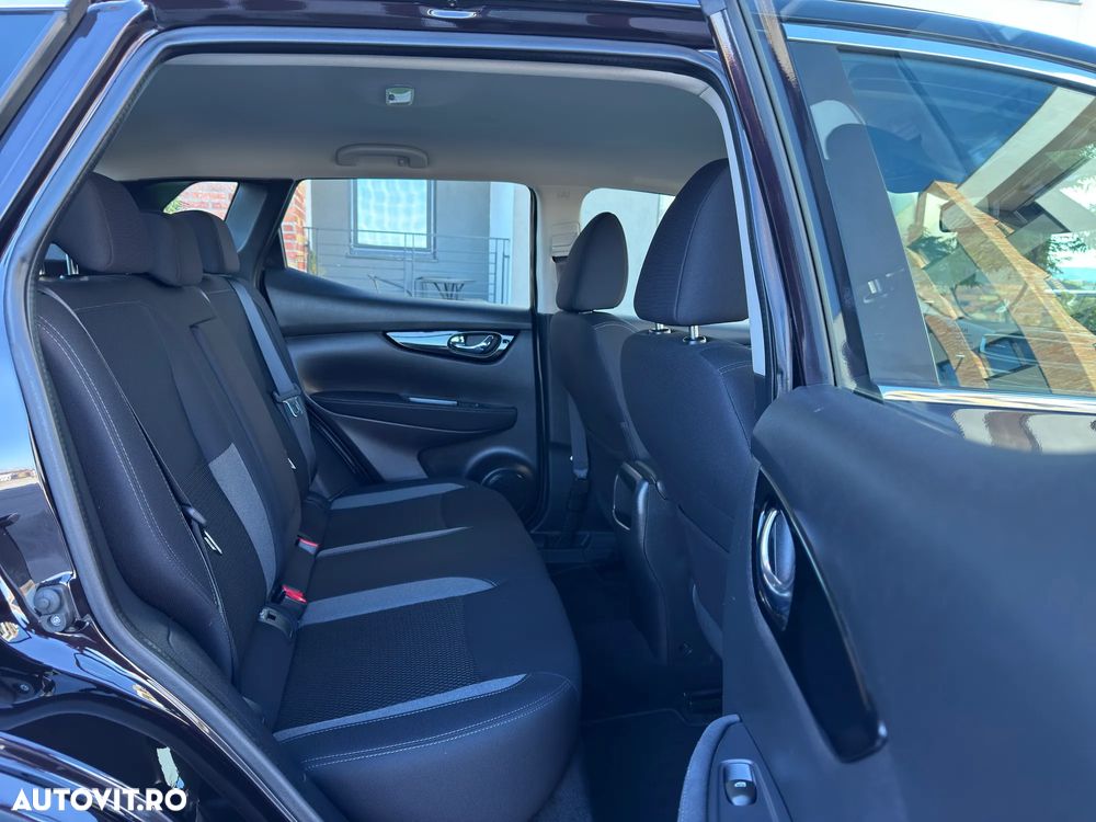 Nissan Qashqai - 14