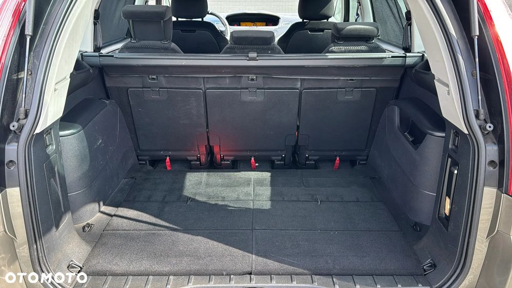 Citroën C4 Grand Picasso 1.8 16V Advance - 27