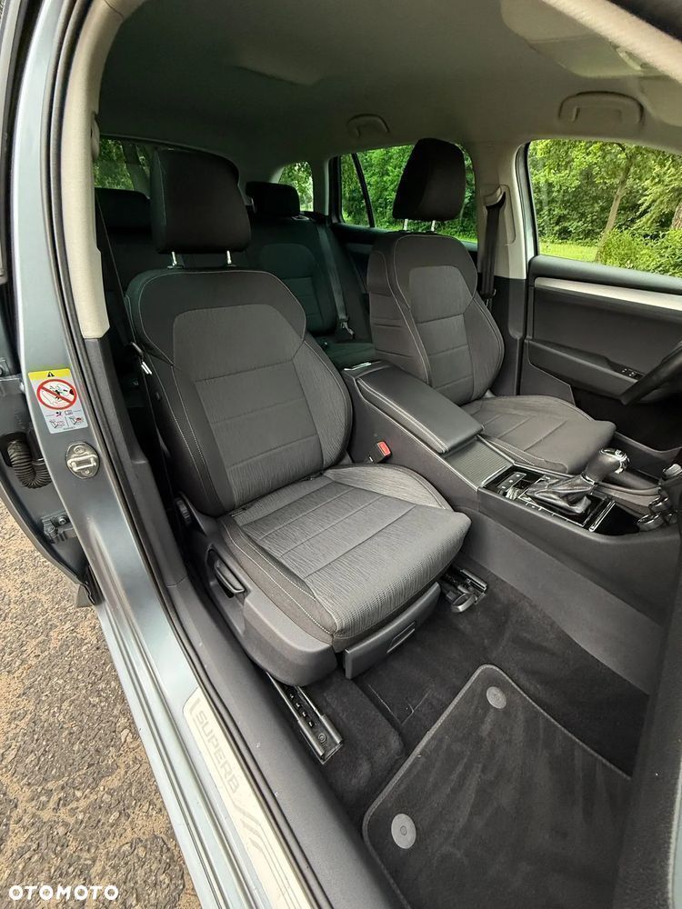 Skoda Superb - 12
