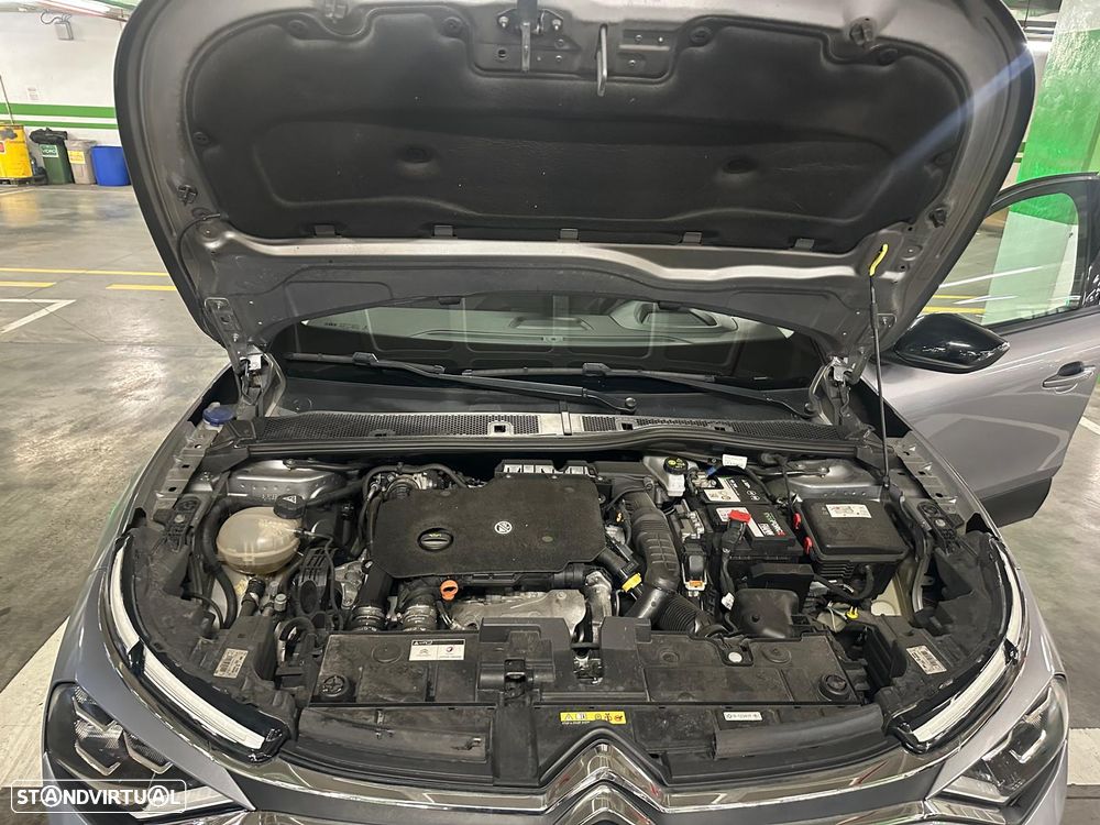 Citroën C4 X - 4