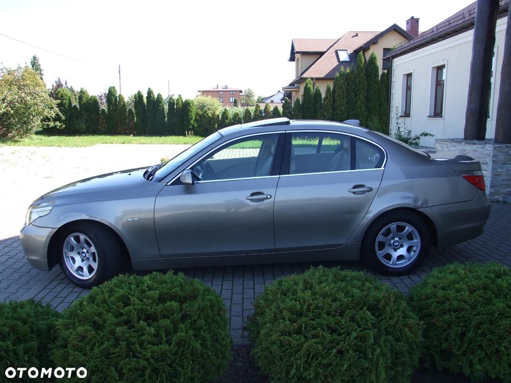 BMW Seria 5 - 25