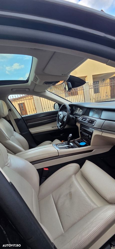 BMW Seria 7 730d Aut. - 8