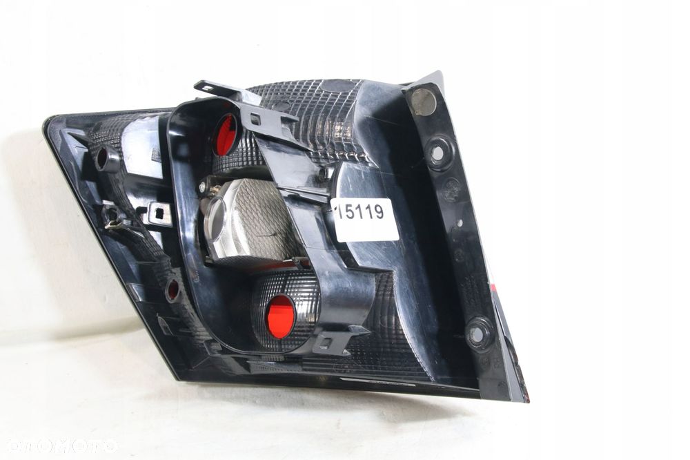 lampa tyl na blotnik europa oryginał skoda fabia iii 3 6v 9 kombi 2014-2021 - 7