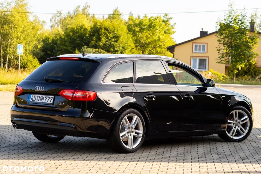 Audi A4 Avant 2.0 TDI DPF clean diesel quattro Attraction - 9
