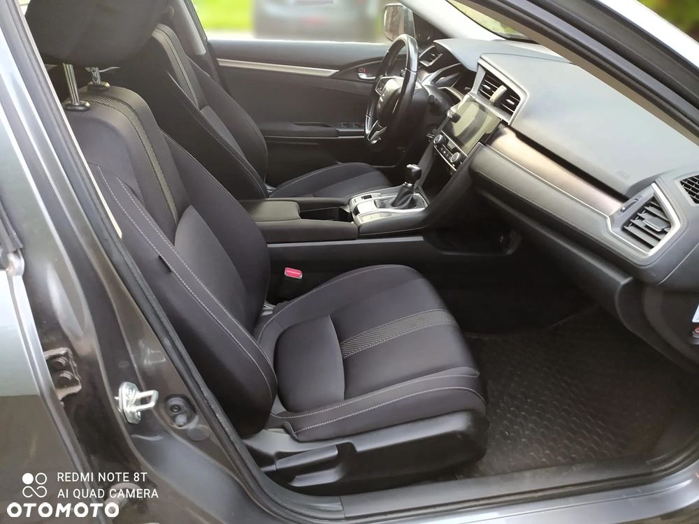 Honda Civic 1.5 T Elegance - 9
