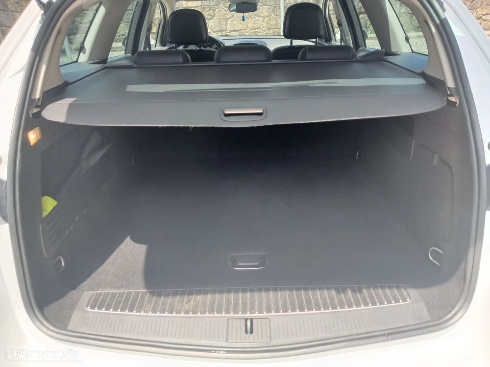 Opel Astra Sports Tourer 1.6 CDTi Executive S/S - 12
