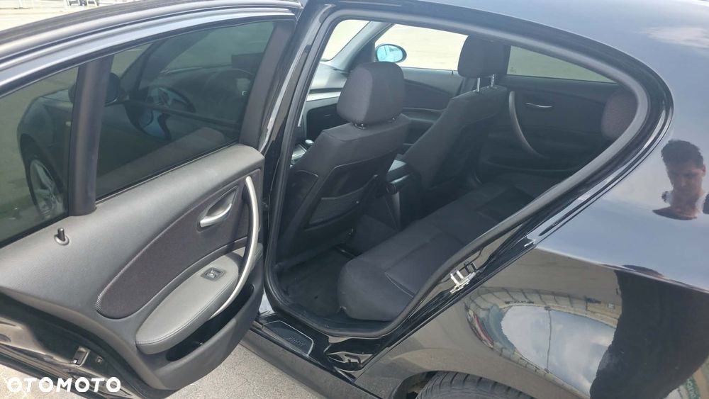 BMW Seria 1 - 14