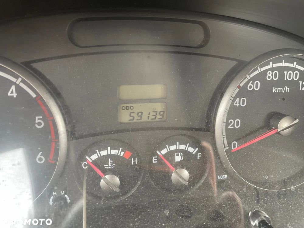 Kia K2900 - 6