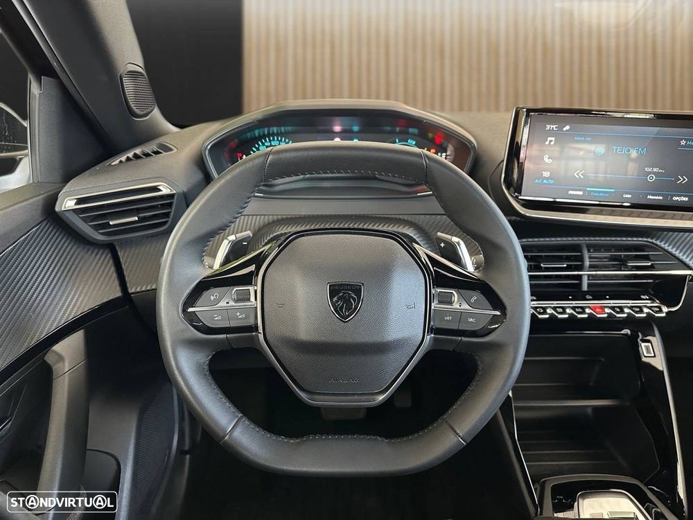 Peugeot 2008 - 2