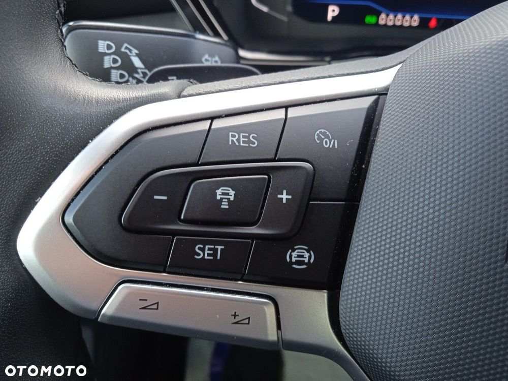 Volkswagen Touran 1.5 TSI EVO Highline DSG - 21