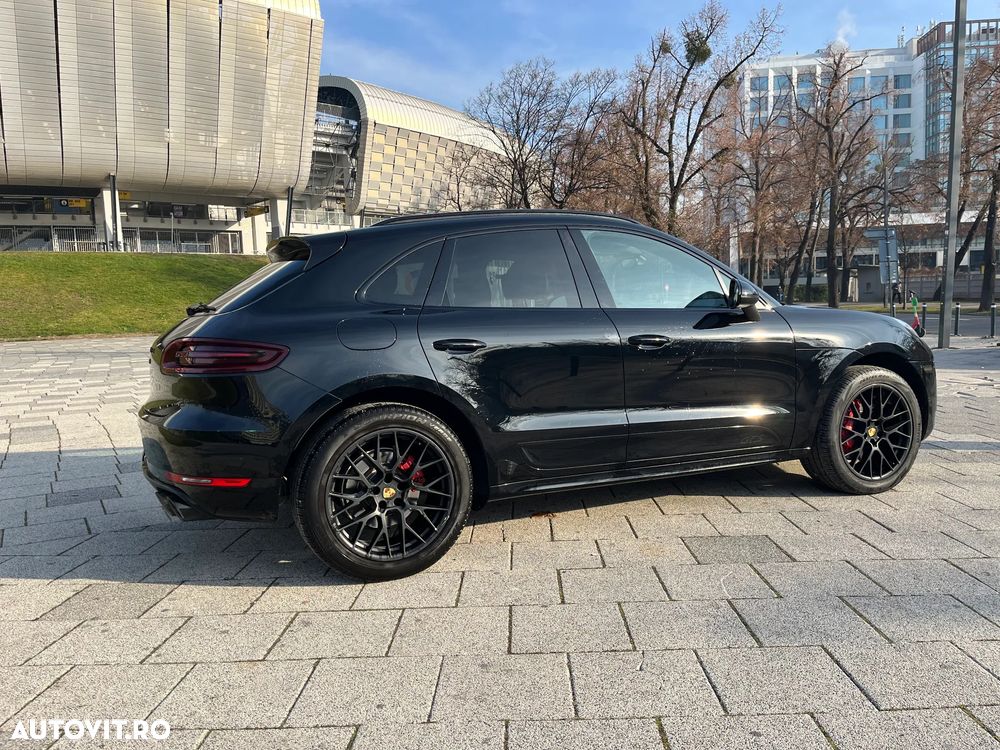 Porsche Macan GTS PDK - 3