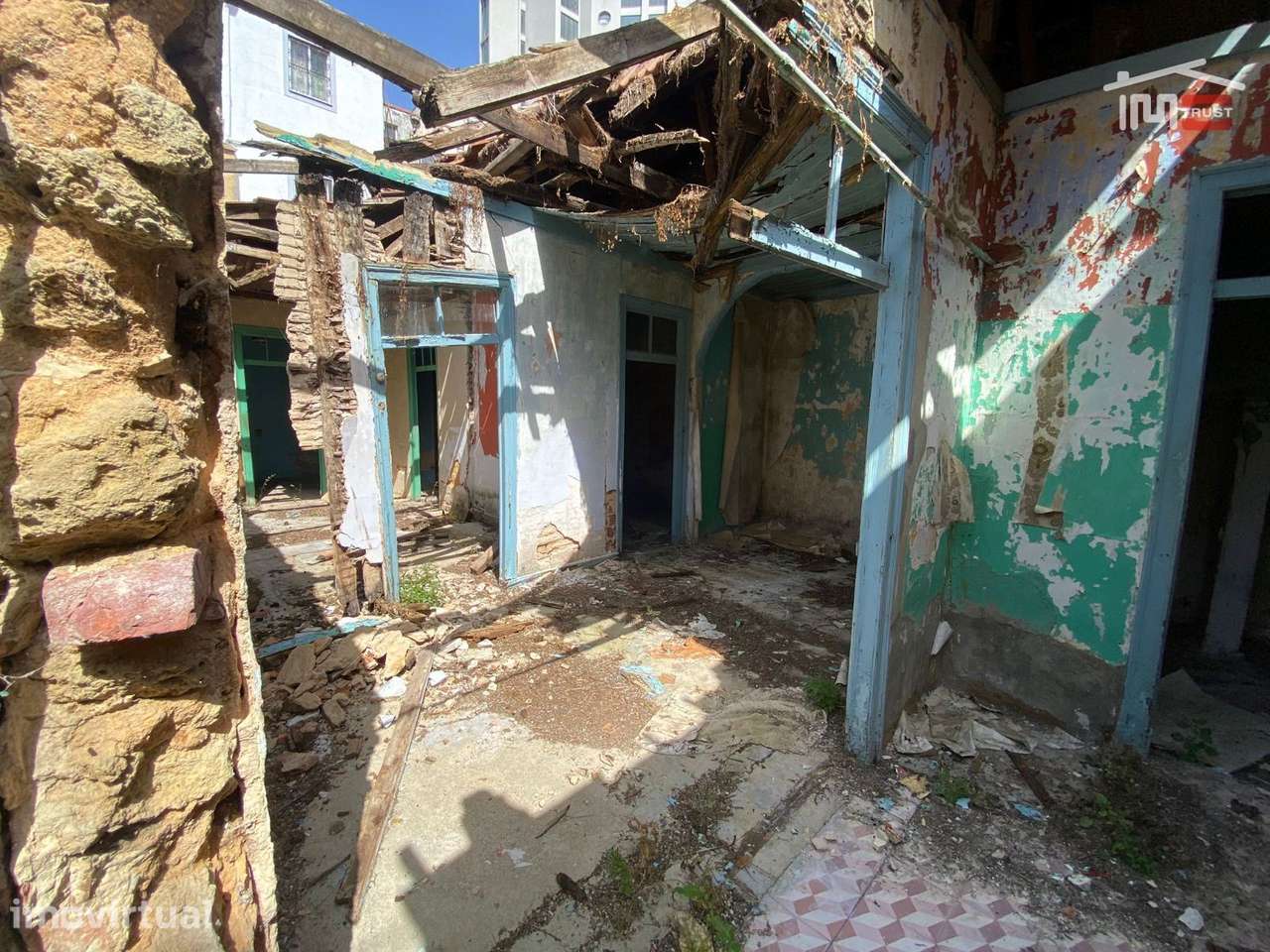 Prédio para Reabilitação no Centro do Barreiro | Projeto Aprovado p... - Grande imagem: 5/40