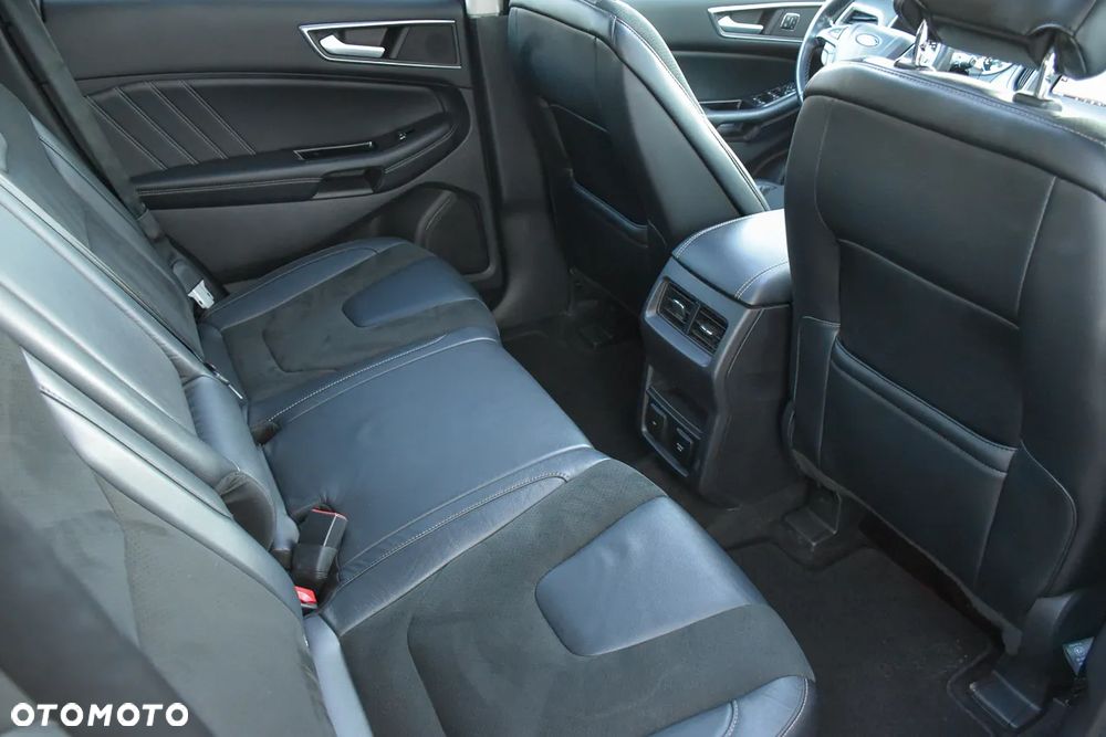Ford Edge 2.0 TDCi Bi-Turbo 4x4 ST-LINE - 32