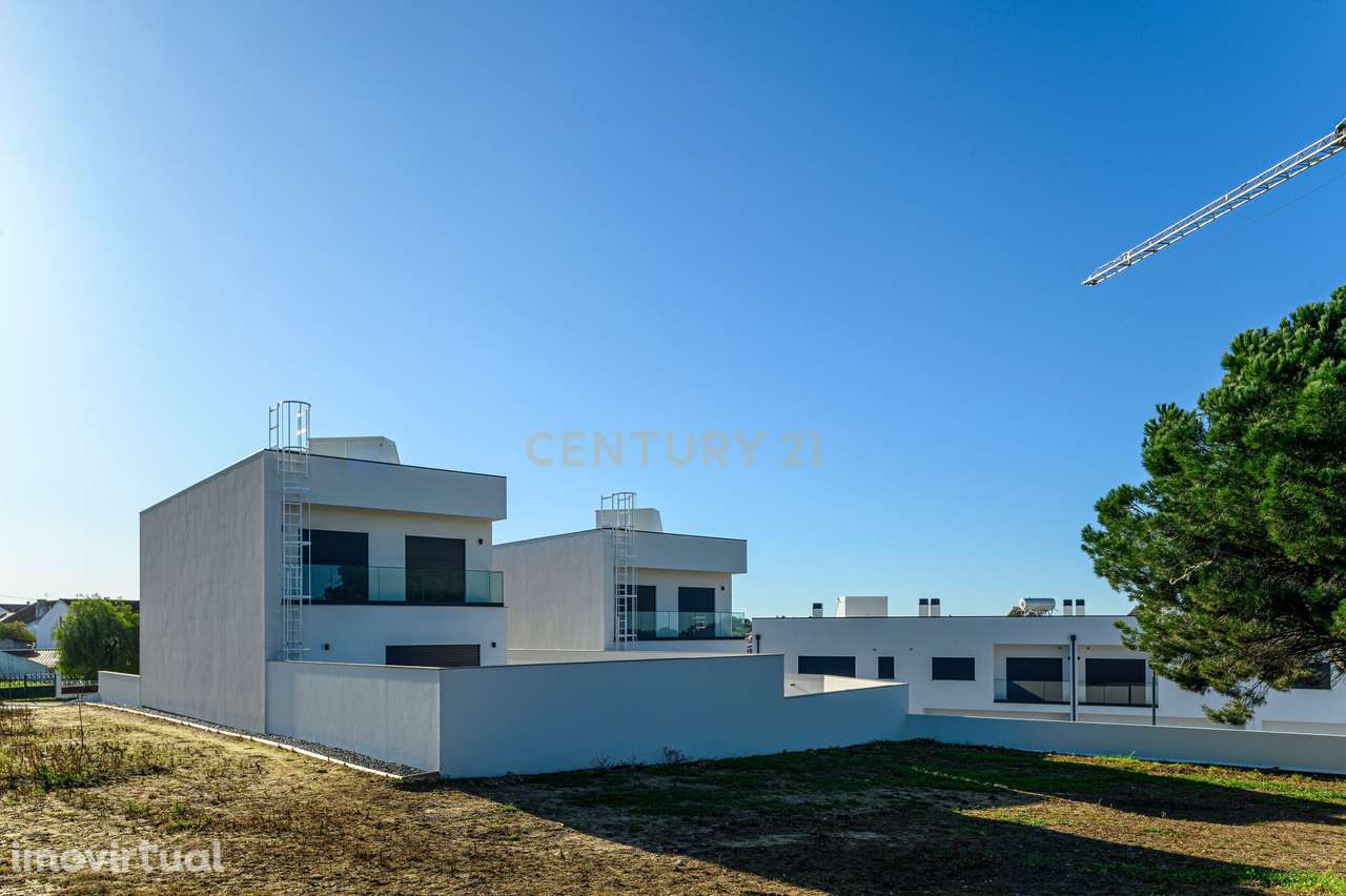 Condomínio Villas Mor || Moradia T4 - Segmento de Luxo || Aveiras de C - Grande imagem: 3/60