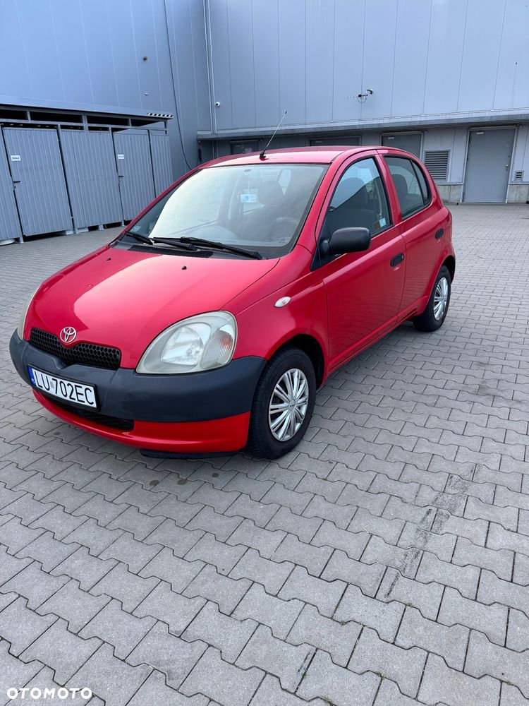 Toyota Yaris 1.0 Luna - 2