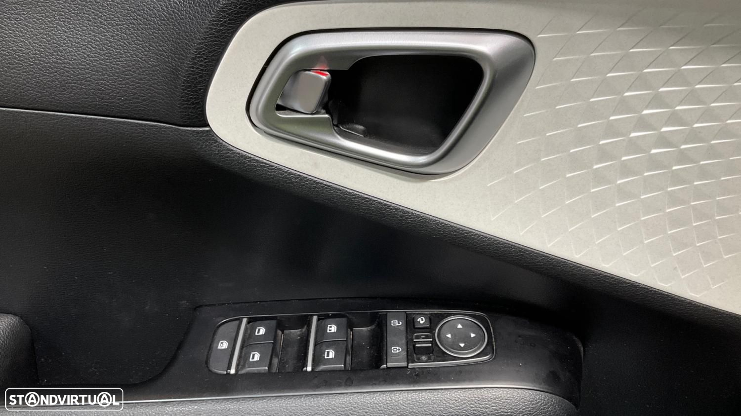 Kia e-Soul 64kWh - 14