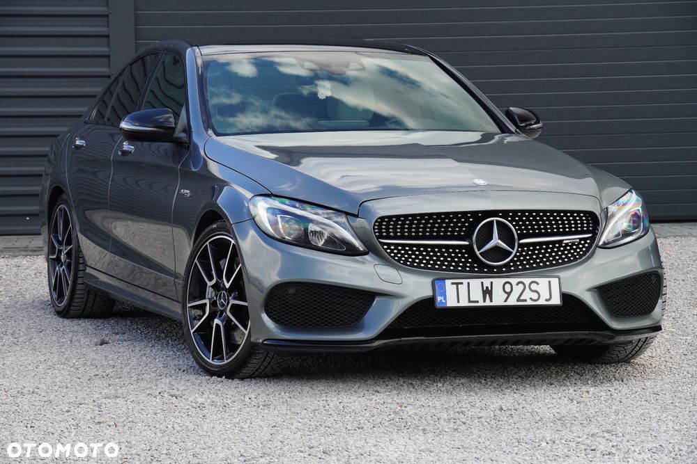 Mercedes-Benz Klasa C AMG 43 4Matic 9G-TRONIC - 2