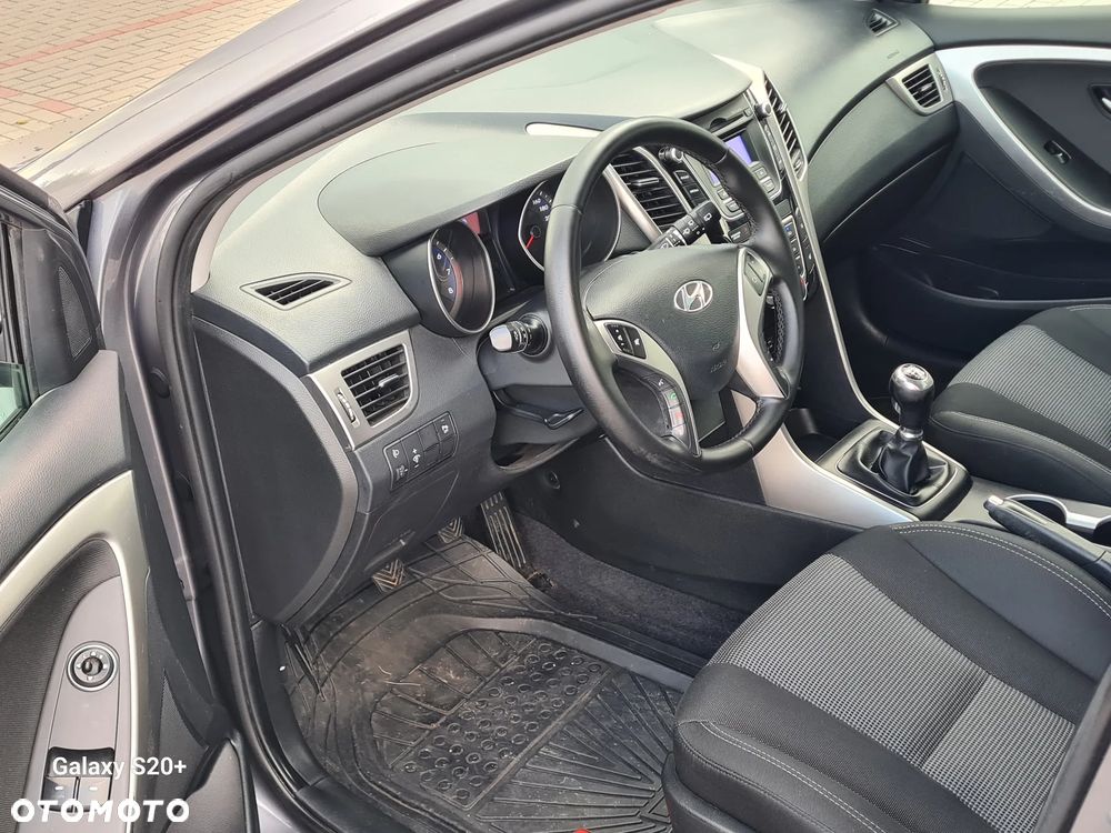 Hyundai i30 - 10