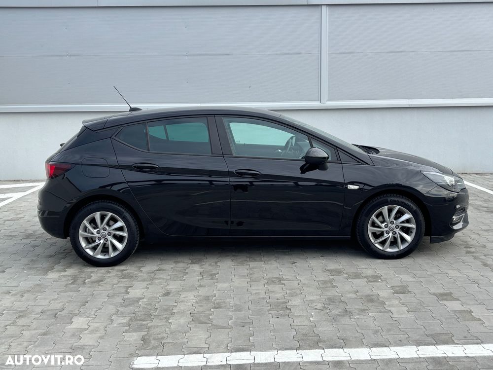 Opel Astra 1.2 Turbo Business Edition - 12