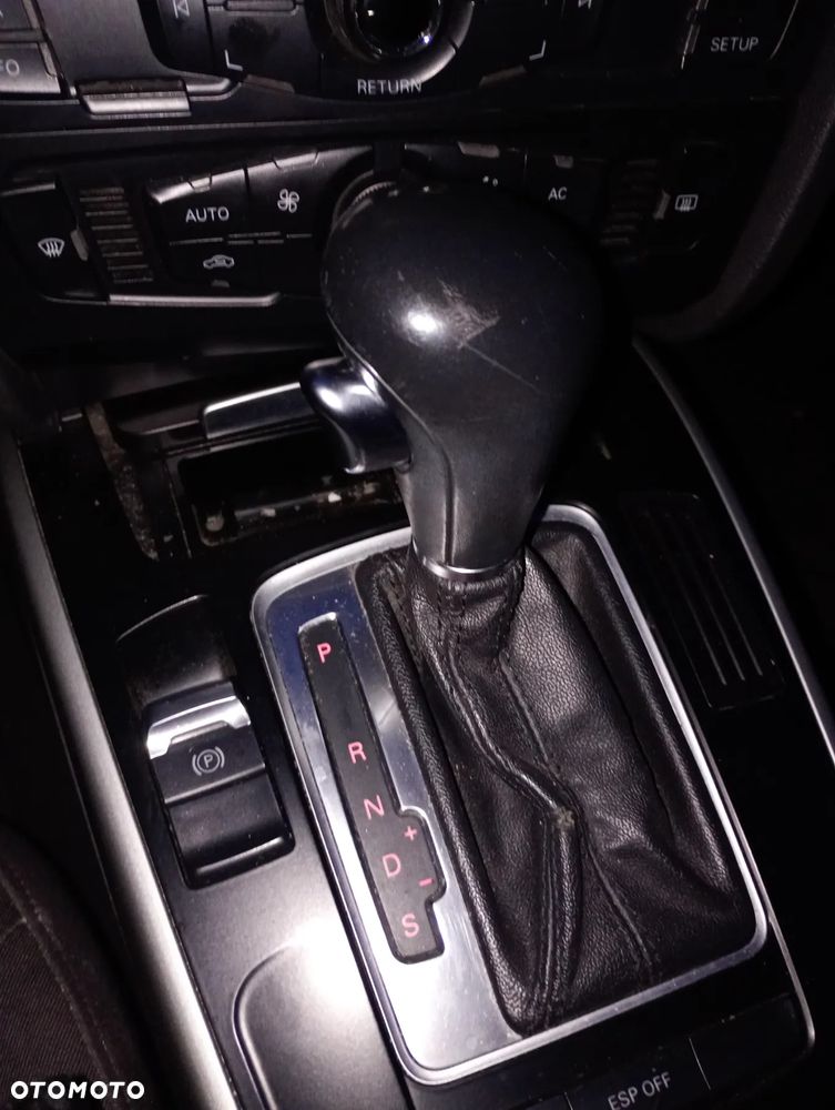 Audi A4 Avant 2.0 TFSI Ambiente - 11