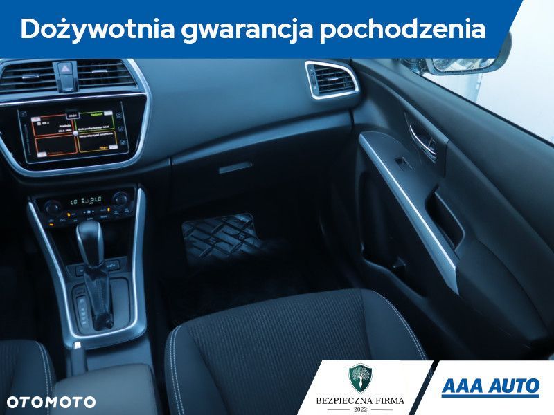 Suzuki SX4 S-Cross - 10