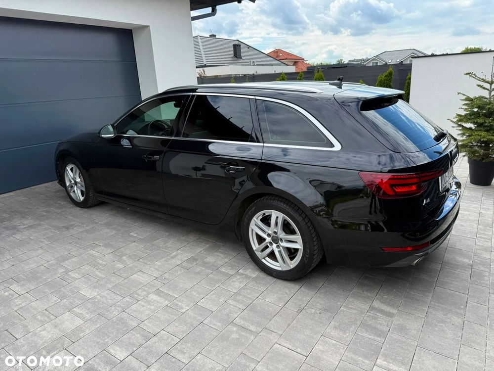Audi A4 Avant 2.0 TDI Sport S tronic - 5