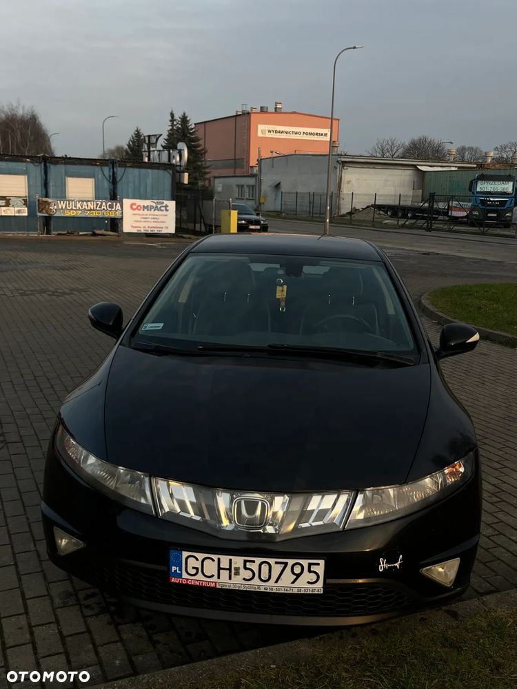 Honda Civic 1.8 Comfort - 8