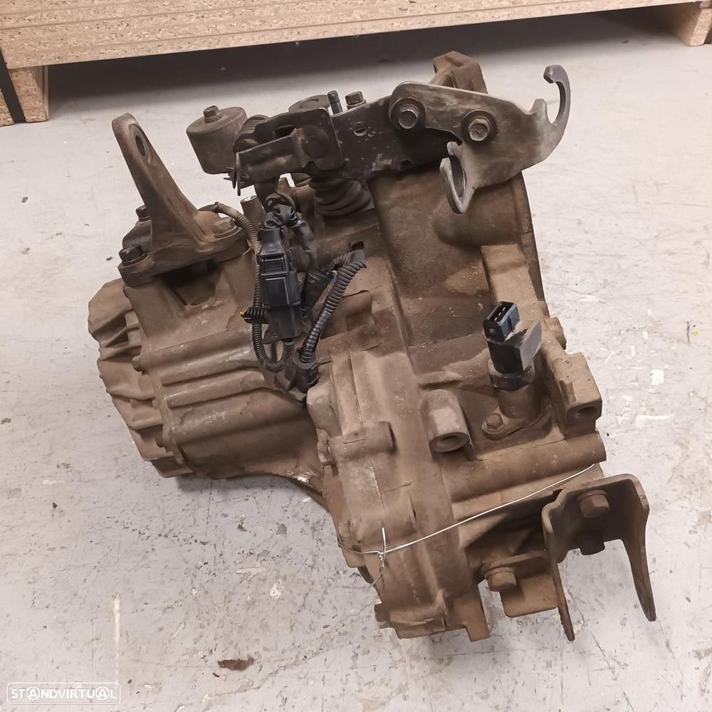 CAIXA VELOCIDADES HYUNDAI GETZ 2003 - 1